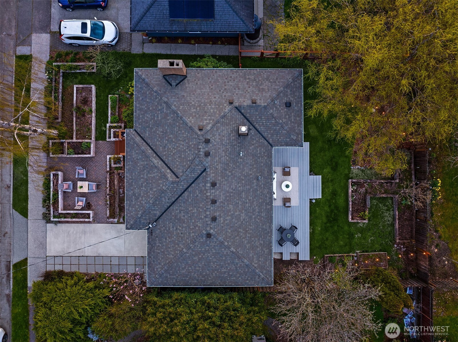4846 South Juneau Street Seattle, WA 98118 - Photo 2 of 38 an aerial view of a house