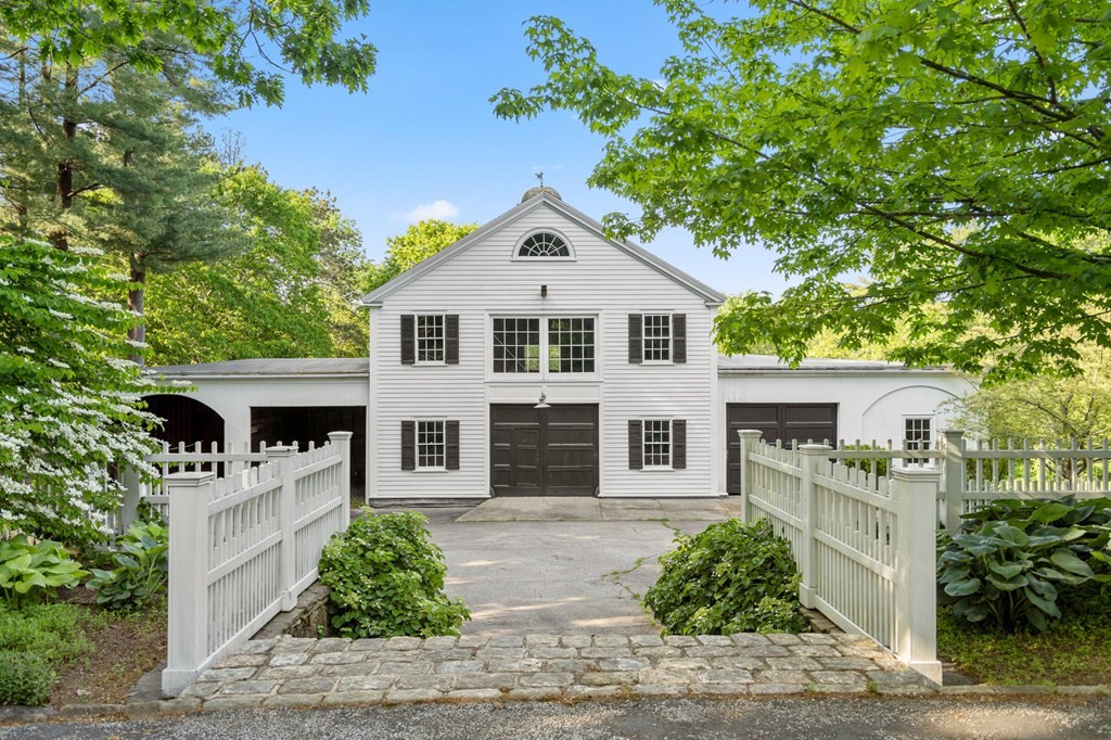 143 Grapevine Road Wenham, MA 01984 - Photo 2 of 36