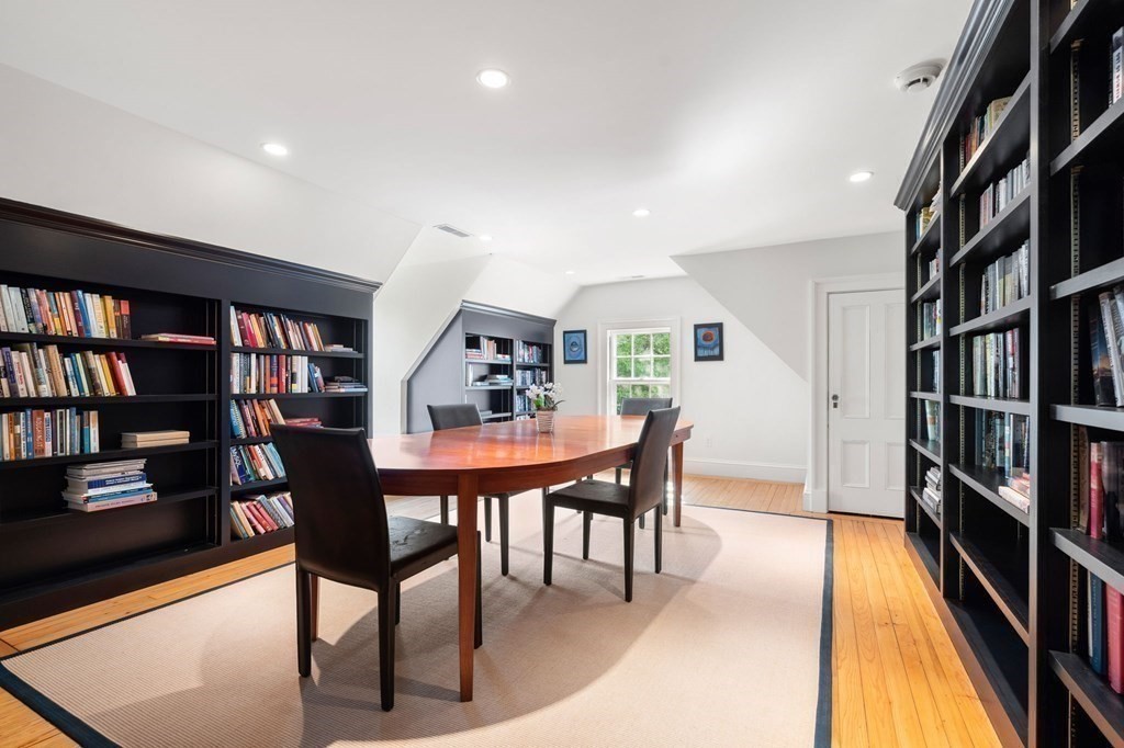 143 Grapevine Road Wenham, MA 01984 - Photo 27 of 36