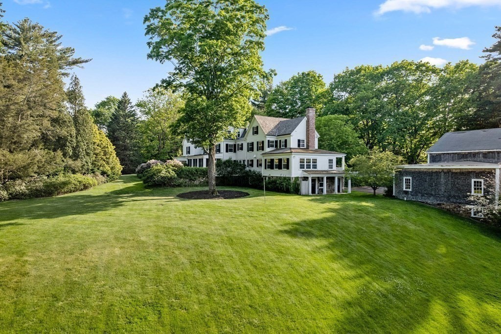 143 Grapevine Road Wenham, MA 01984 - Photo 34 of 36