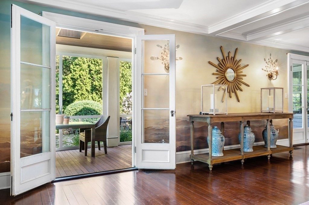 143 Grapevine Road Wenham, MA 01984 - Photo 5 of 36