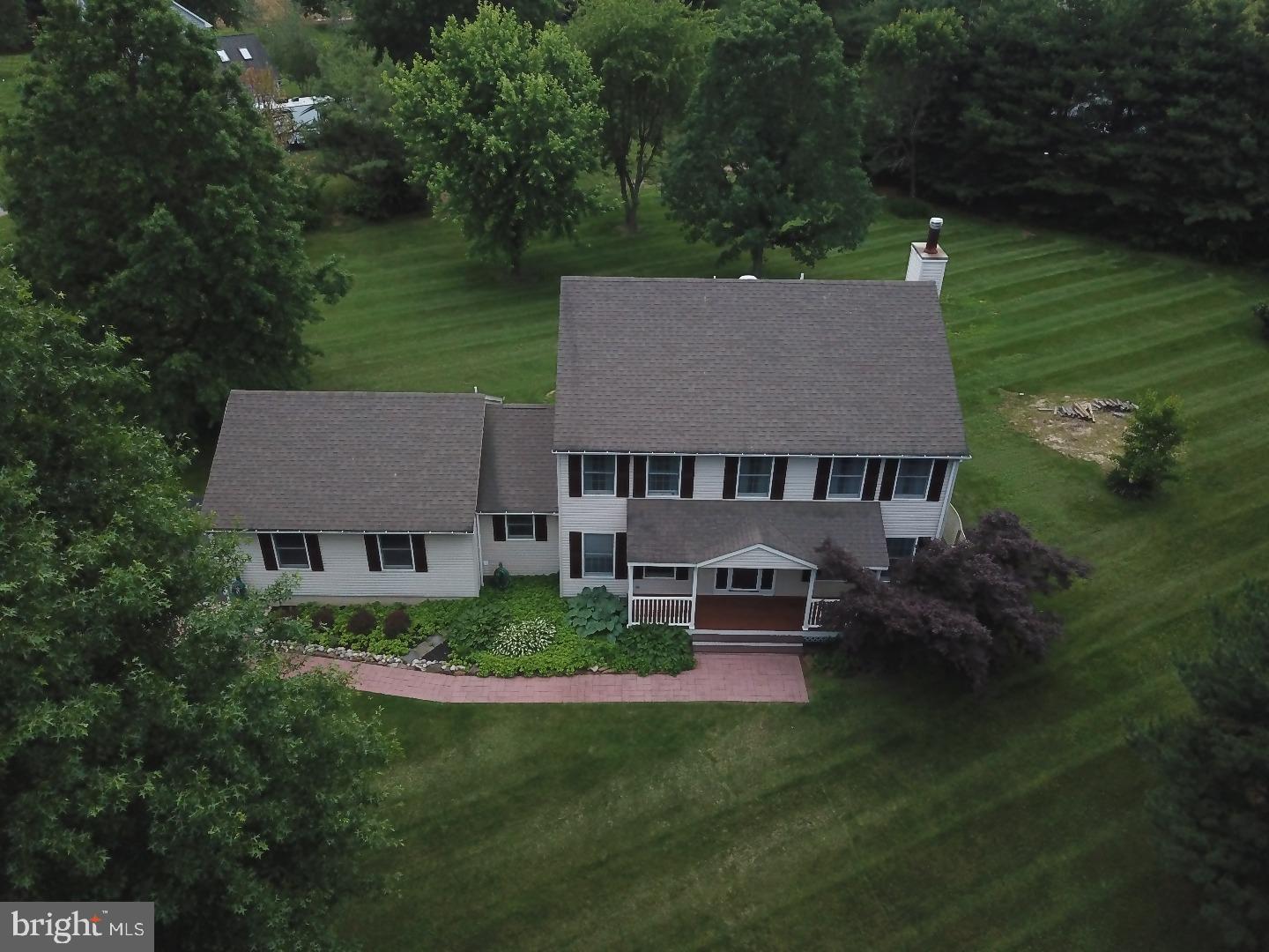 4 Harker Road Chesterfield, NJ 08515 - Photo 2 of 25