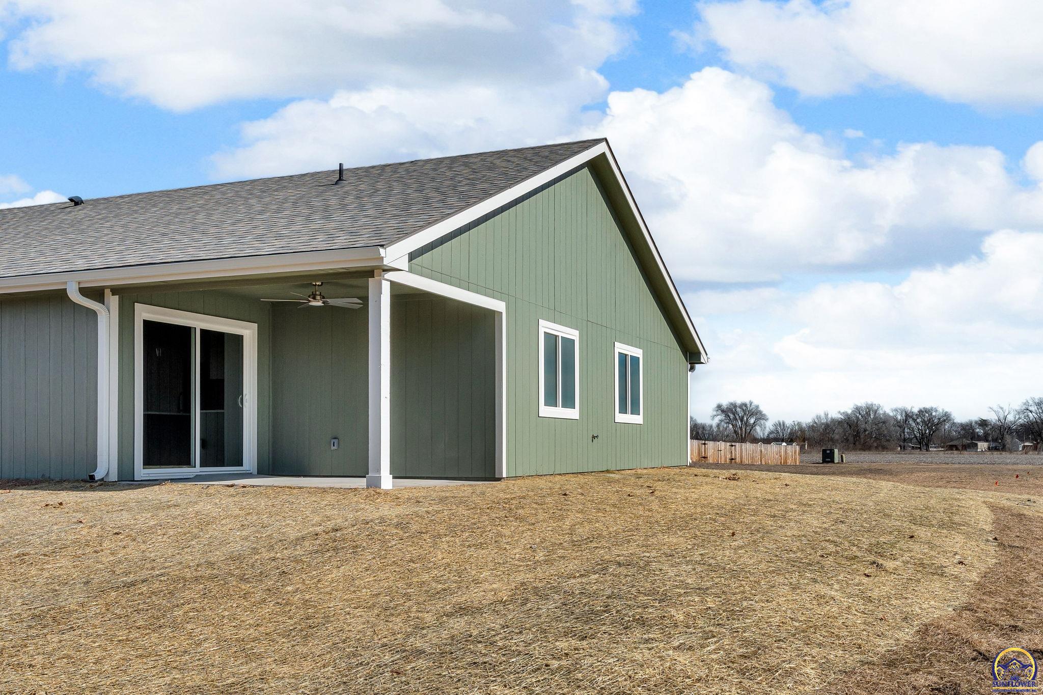 1925 Northwest Vail Court Topeka, KS 66608 - Photo 19 of 24
