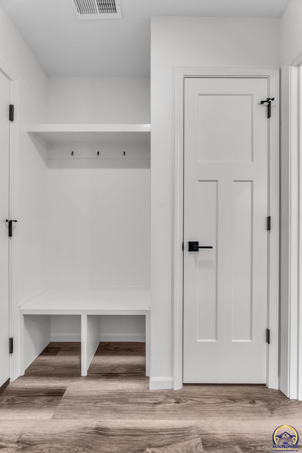 1925 Northwest Vail Court Topeka, KS 66608 - Photo 10 of 24 Laundry Room