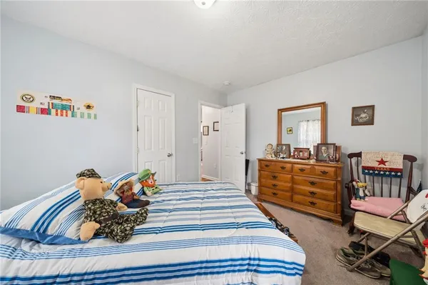 $290,000 | 605 West Grant Street, Houston, PA 15342