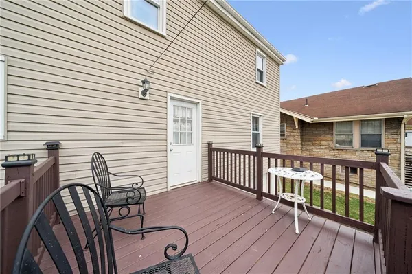 $290,000 | 605 West Grant Street, Houston, PA 15342