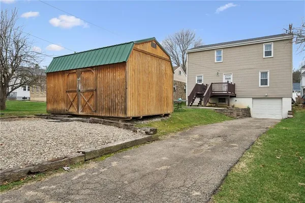 $290,000 | 605 West Grant Street, Houston, PA 15342