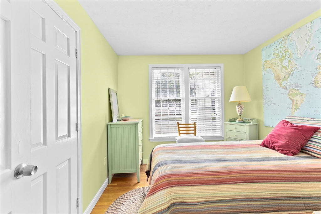 9 Herring Run Road Sandwich, MA 02537 - Photo 8 of 36 Gallery Image 8