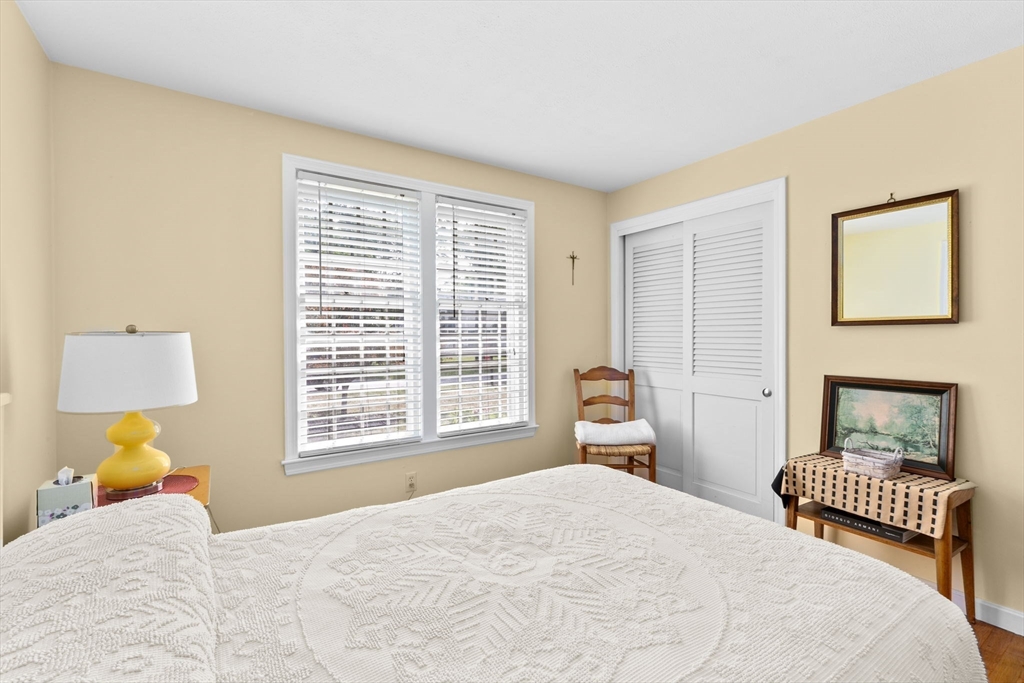9 Herring Run Road Sandwich, MA 02537 - Photo 10 of 36 Gallery Image 10