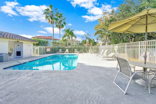 $3,300 | 1883 Oak Berry Circle, Wellington, FL 33414