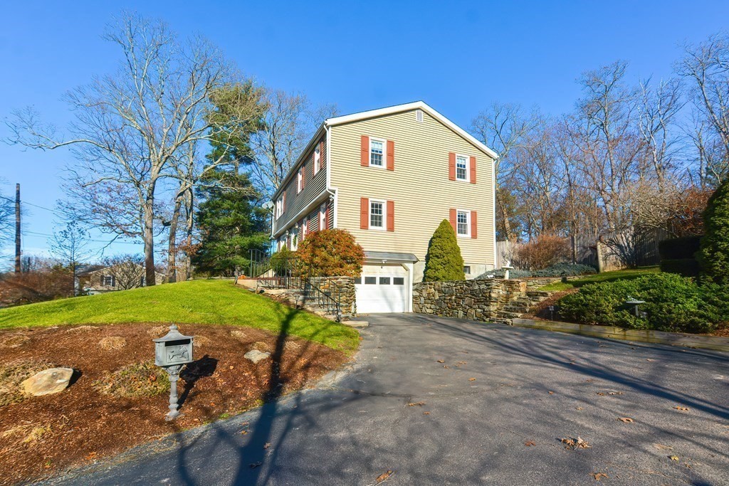 110 Oswego Street, Unit 2 Bellingham, MA 02019 - Photo 2 of 29