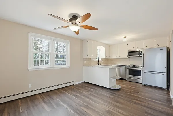 $2,800 | 110 Oswego Street, Unit 2, Bellingham, MA 02019