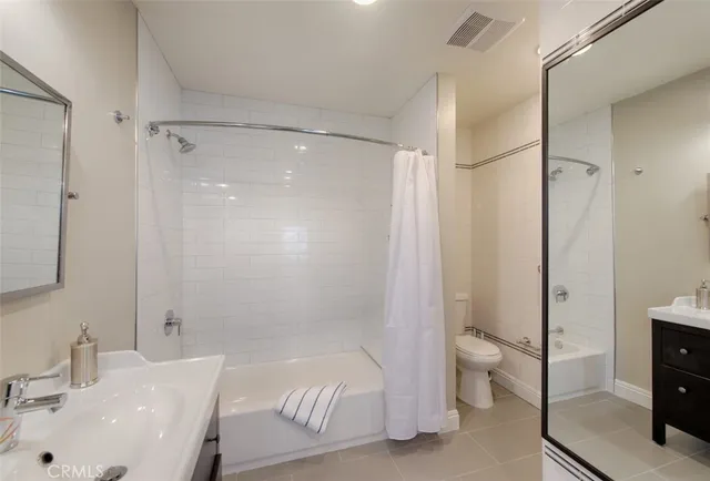 $7,450 | 113 29th Street, Manhattan Beach, CA 90266