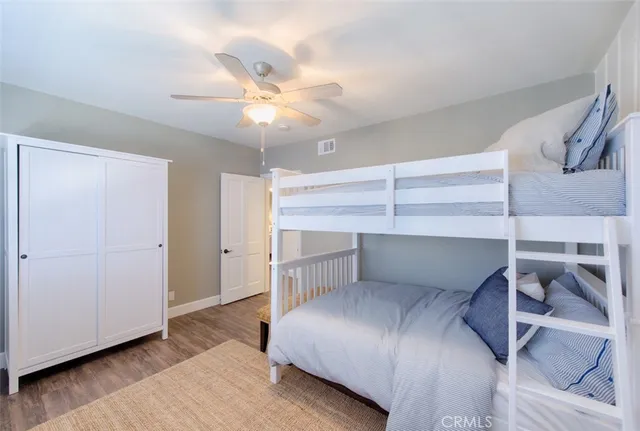 $7,450 | 113 29th Street, Manhattan Beach, CA 90266