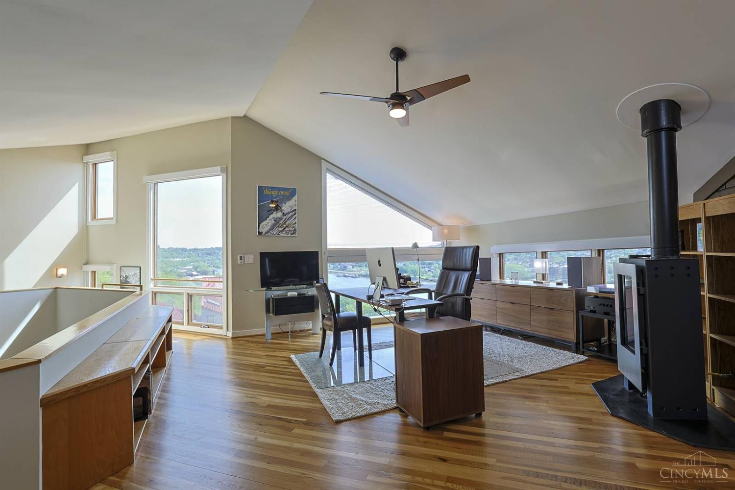 1022 Hatch Street Cincinnati, OH 45202 - Photo 22 of 50