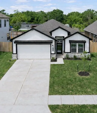 $319,900 | 410 Zeus Mountains Drive, Crosby, TX 77532