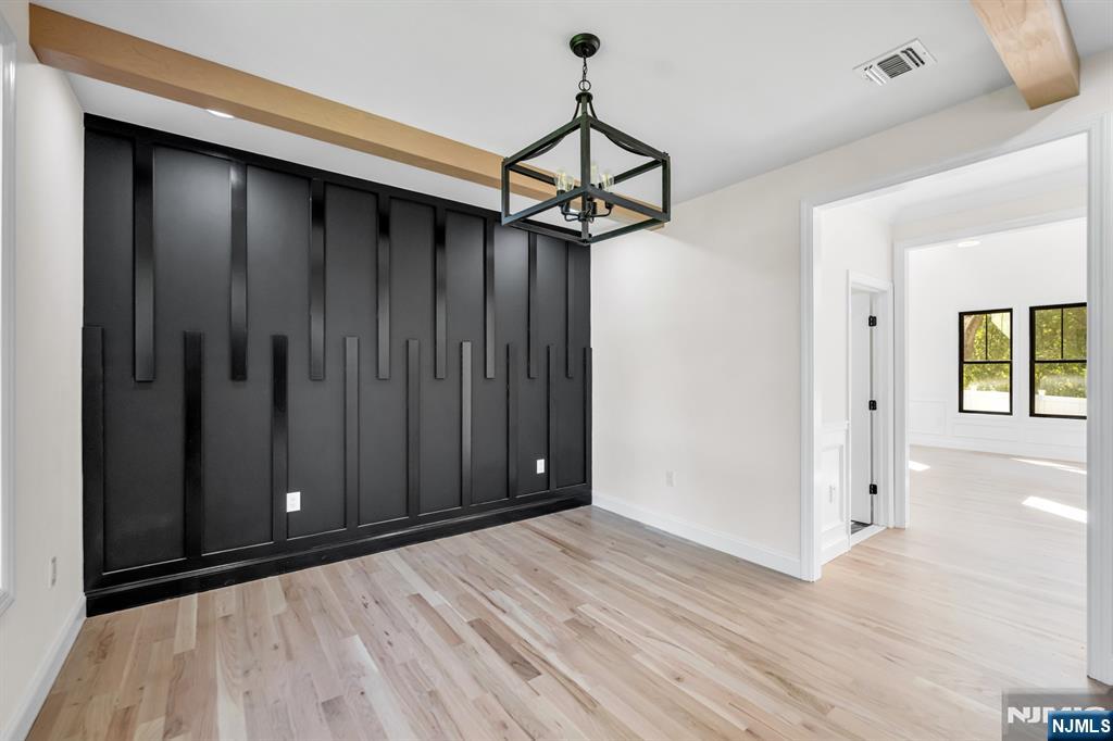193 Homestead Road Paramus, NJ 07652 - Photo 6 of 40 Gallery Image 6