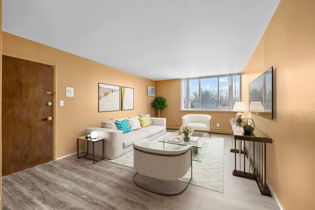 $920 | 6015 Southfield Road, Unit 3, Detroit, MI 48228