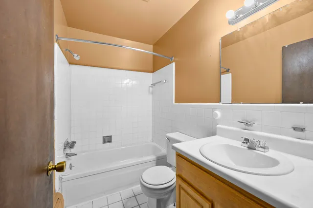 $920 | 6015 Southfield Road, Unit 3, Detroit, MI 48228