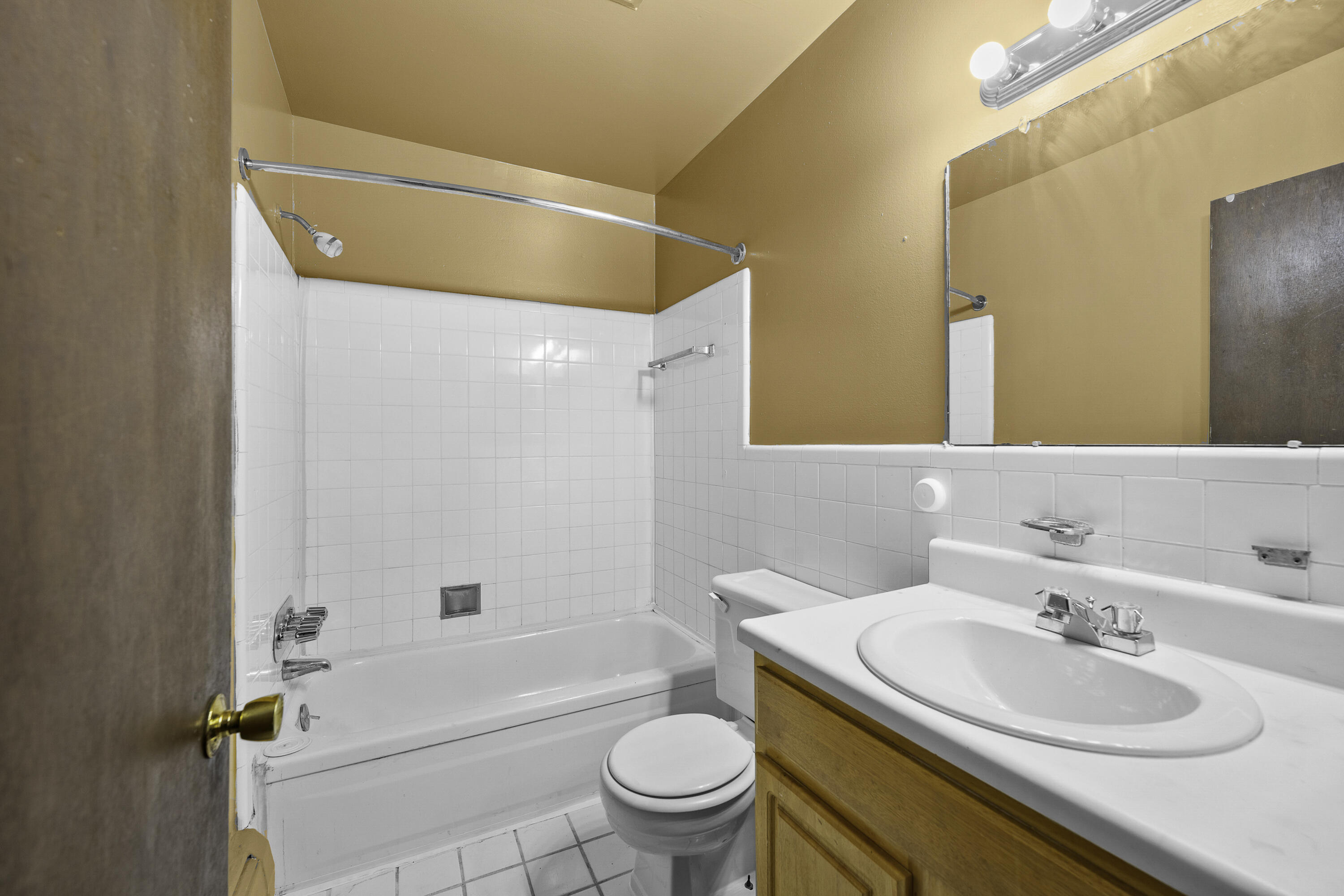 6015 Southfield Road, Unit 3 Detroit, MI 48228 - Photo 7 of 8 _DSC9085