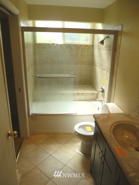 2515 Northeast 4th Street, Unit 511 Renton, WA 98056 - Photo 5 of 7