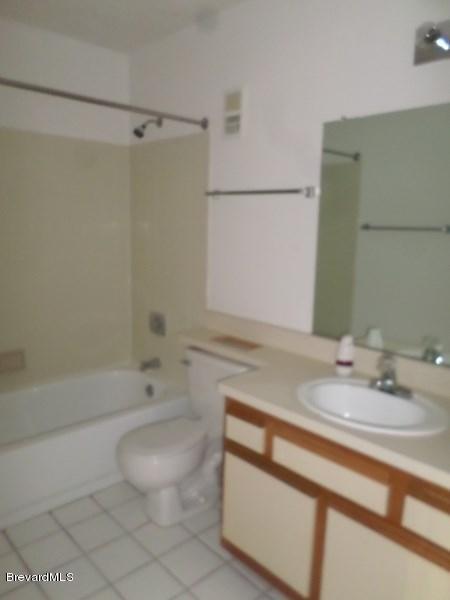 7667 North Wickham Road, Unit 609 Melbourne, FL 32940 - Photo 6 of 10 Master Bathroom