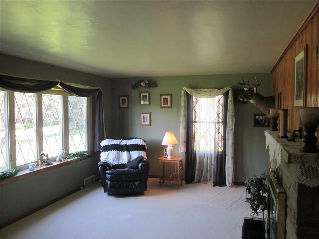 588 Whitestown Road Butler, PA 16001 - Photo 4 of 21
