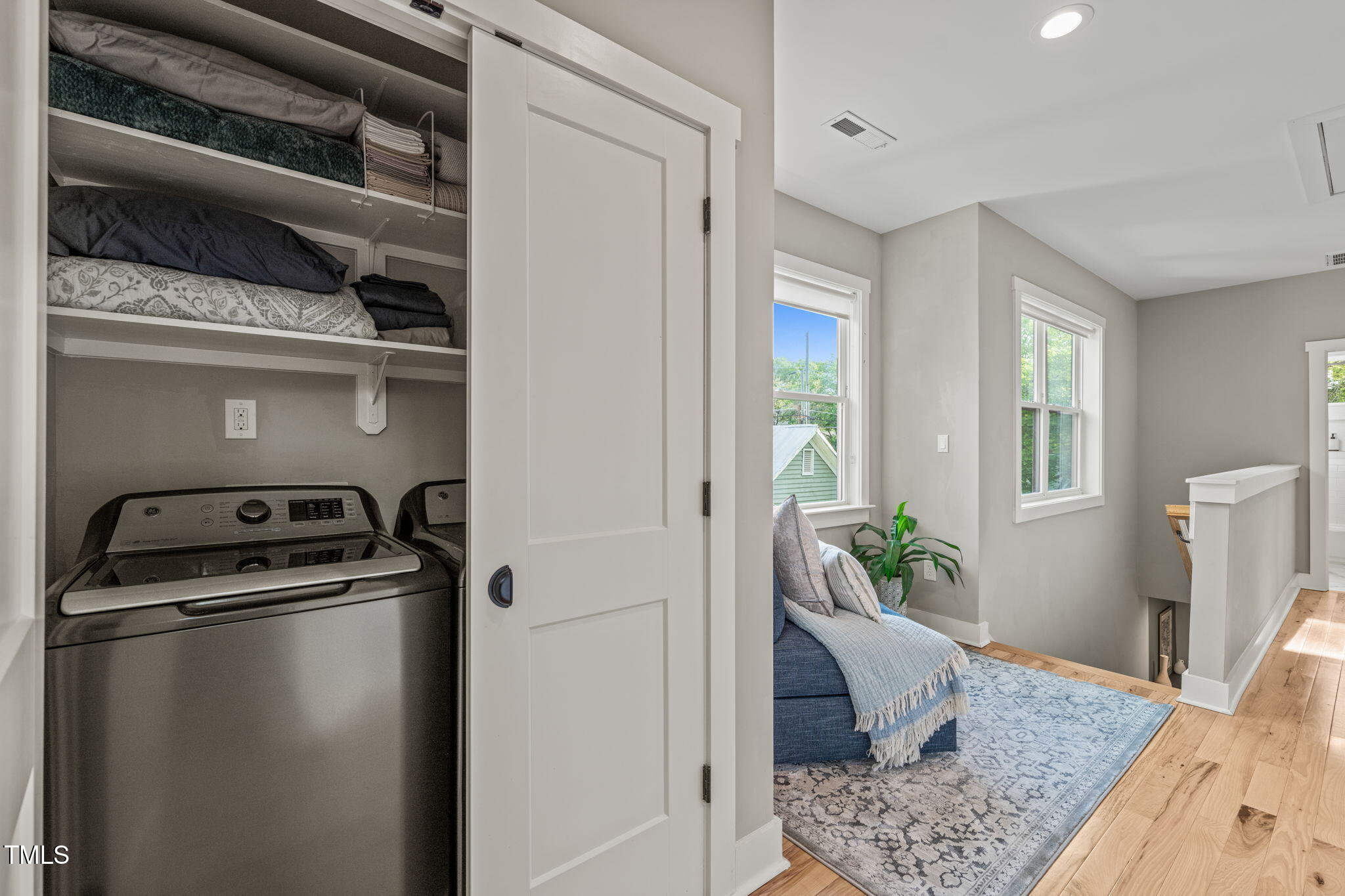 1202 South Bloodworth Street Raleigh, NC 27601 - Photo 21 of 43 21-web-or-mls-DSC00369