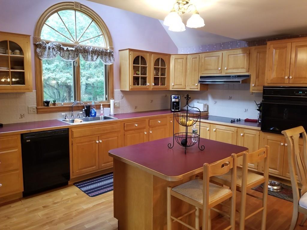 838 Middle Road Acushnet, MA 02743 - Photo 12 of 26 Gallery Image 12