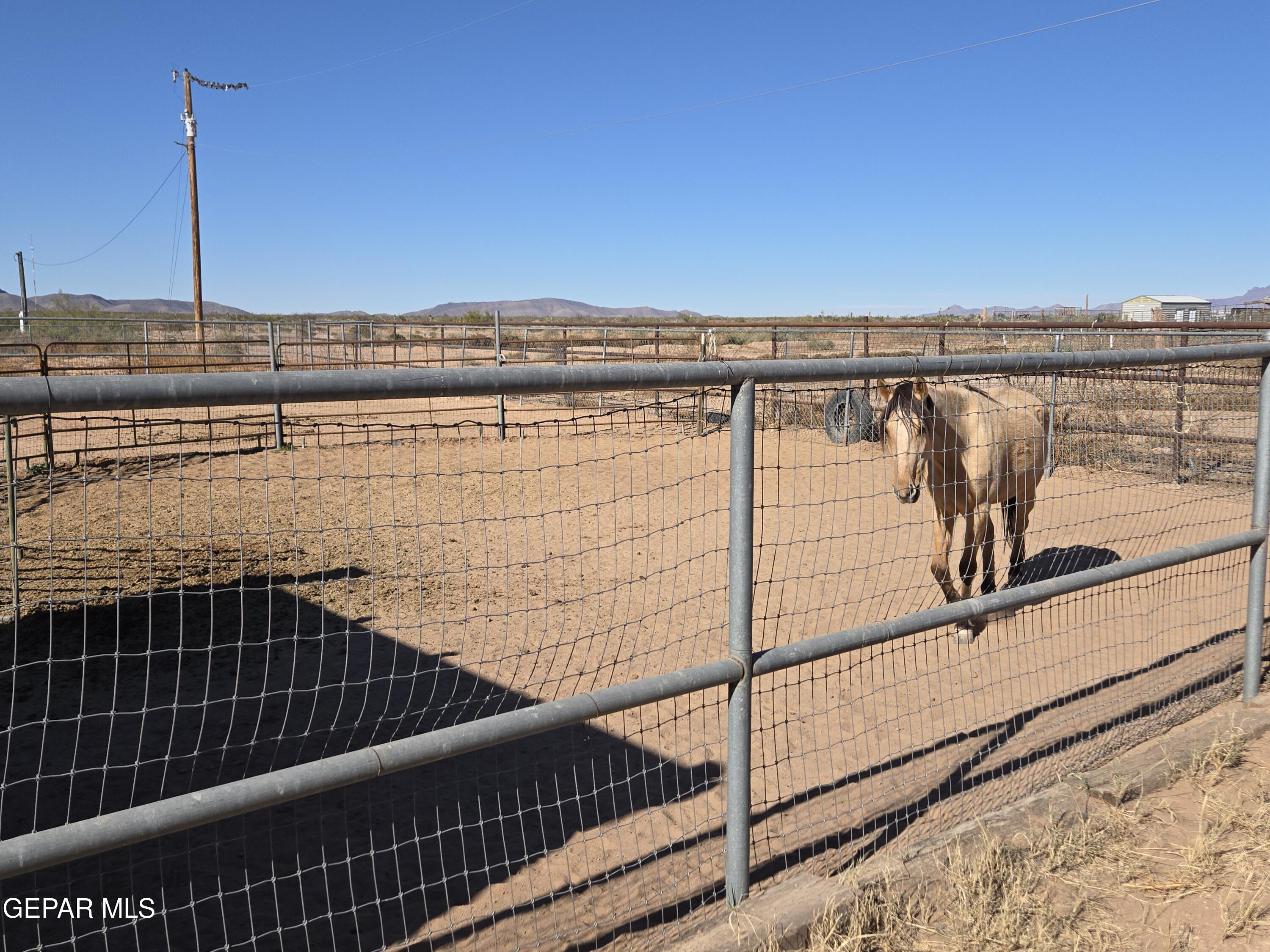 625 Tumbleweed Road Chaparral, NM 88081 - Photo 8 of 17 a view of a balcony with ocean view