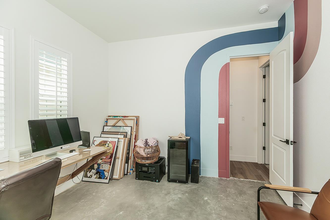 948 Beaver Pond Loop Madera, CA 93636 - Photo 11 of 74