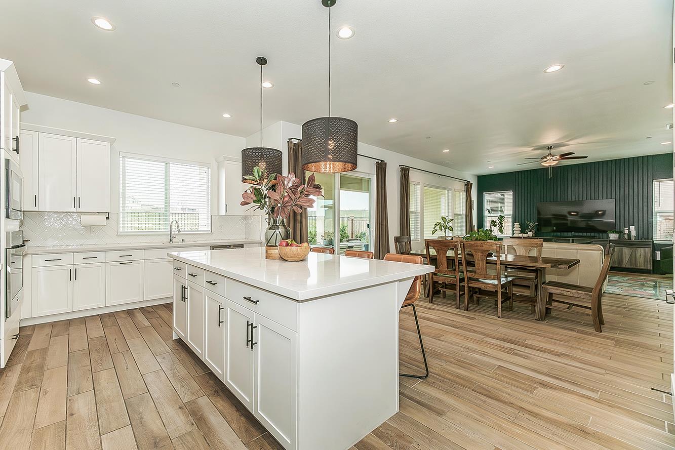 948 Beaver Pond Loop Madera, CA 93636 - Photo 45 of 74