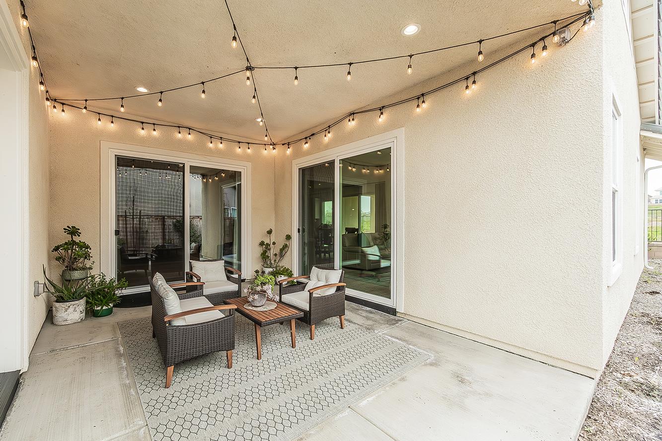 948 Beaver Pond Loop Madera, CA 93636 - Photo 58 of 74