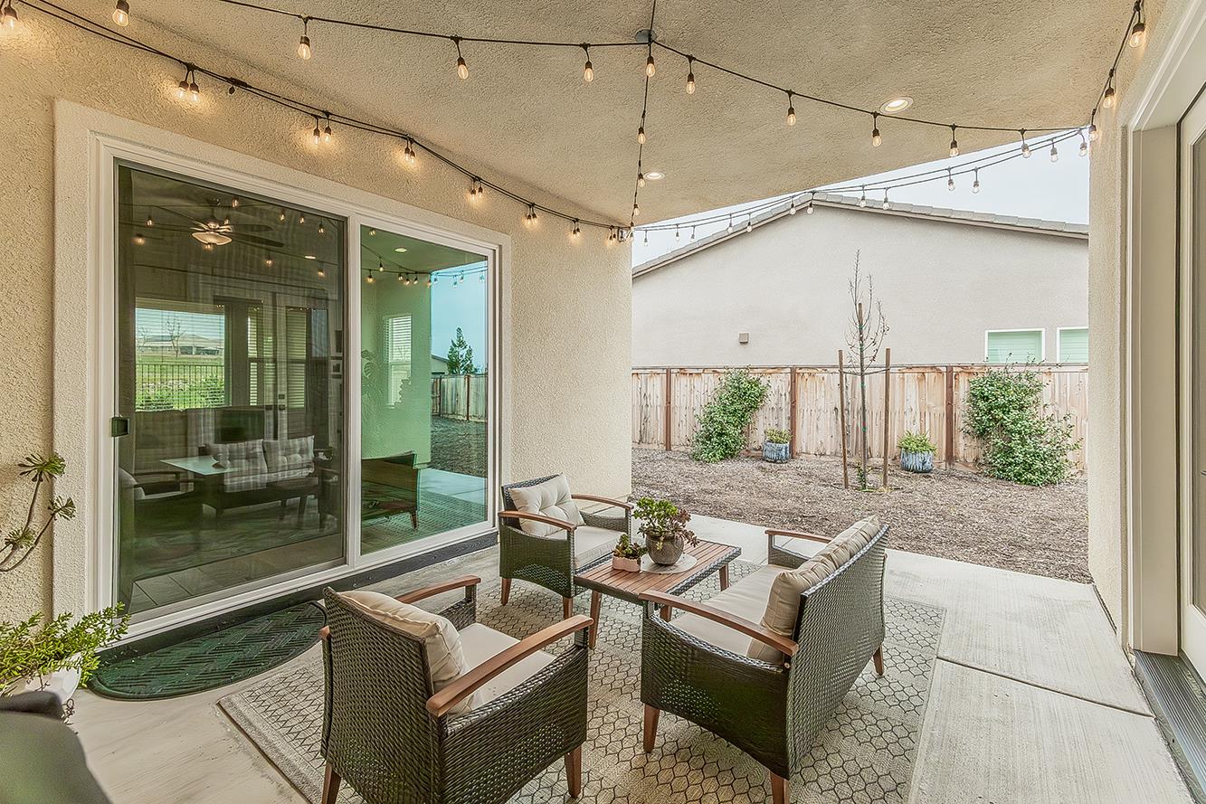 948 Beaver Pond Loop Madera, CA 93636 - Photo 59 of 74