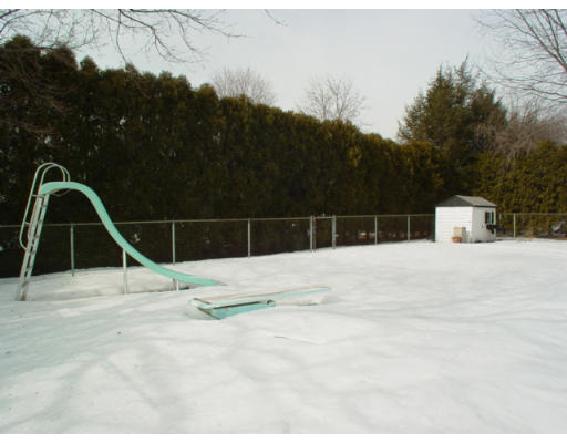 13 Bowdoin Road Andover, MA 01810 - Photo 8 of 14 Gallery Image 8