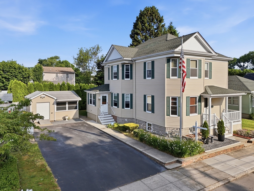 28 Wingold Street Fall River, MA 02720 - Photo 2 of 42