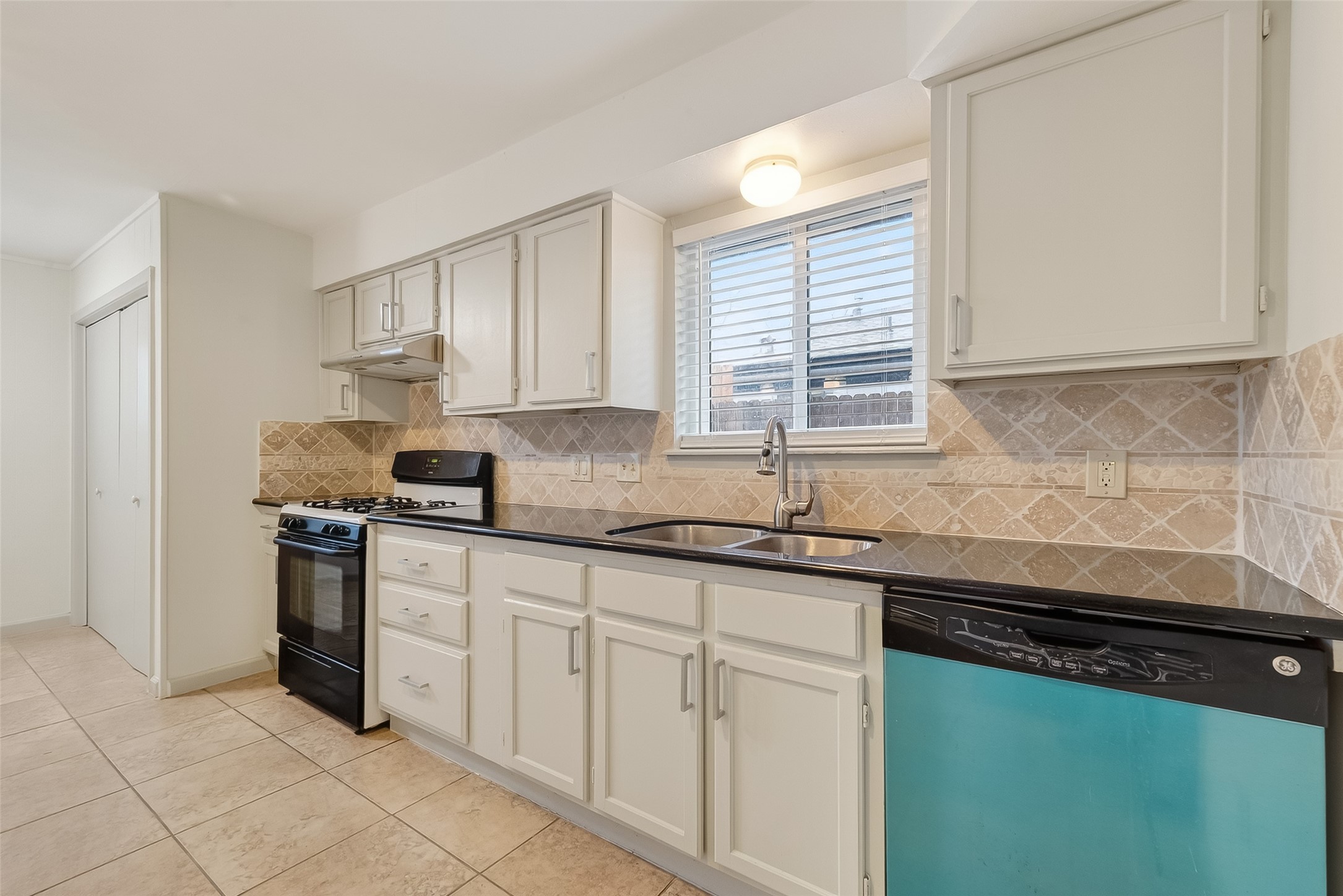 11622 Triola Lane Houston, TX 77072 - Photo 17 of 43