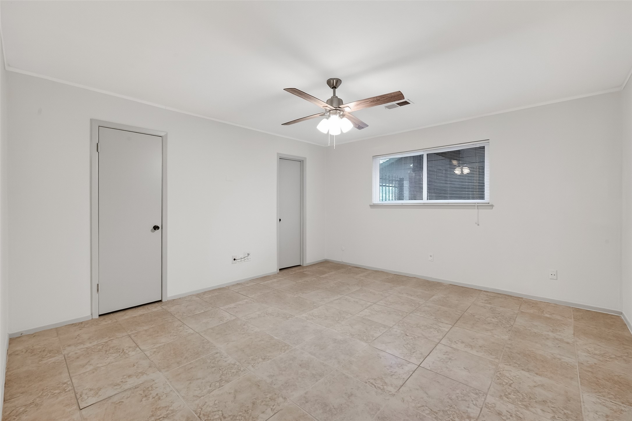 11622 Triola Lane Houston, TX 77072 - Photo 37 of 43