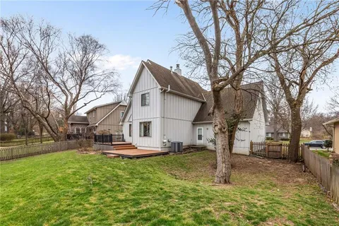 $490,000 | 11301 Lowell Avenue, Overland Park, KS 66210
