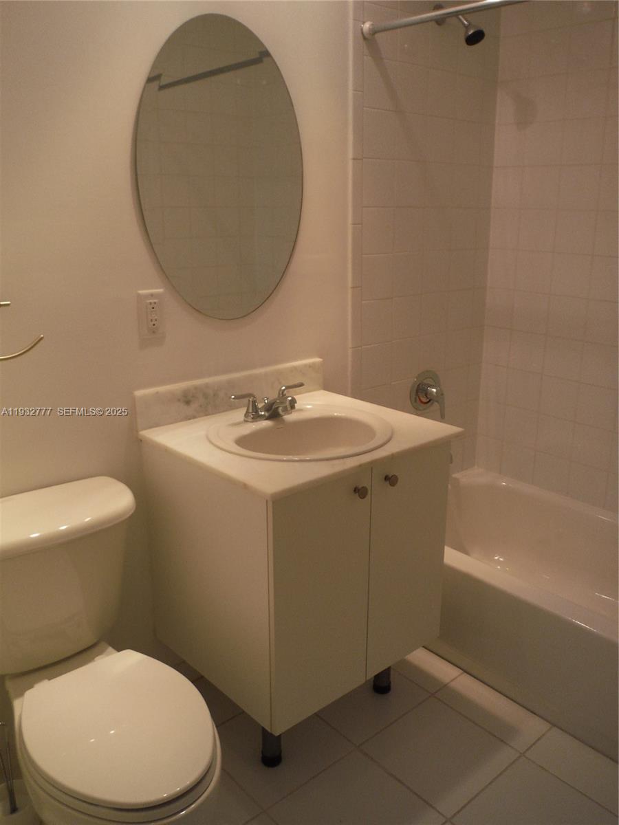 2694 Inagua Avenue, Unit PH3 Coconut Grove, FL 33133 - Photo 19 of 28