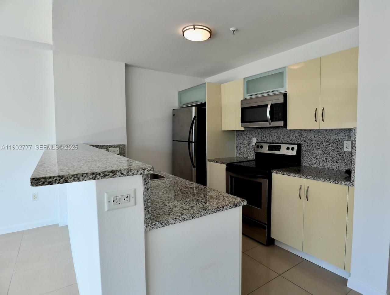 2694 Inagua Avenue, Unit PH3 Coconut Grove, FL 33133 - Photo 6 of 28