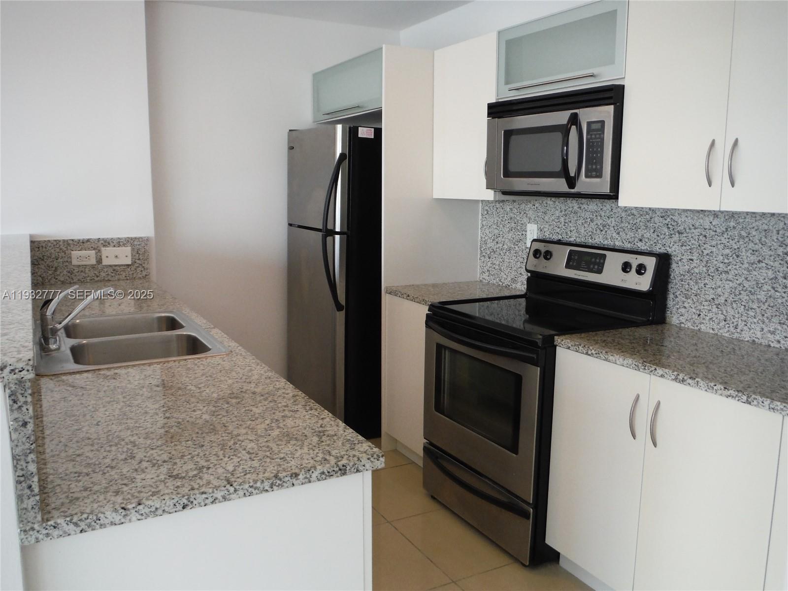 2694 Inagua Avenue, Unit PH3 Coconut Grove, FL 33133 - Photo 7 of 28