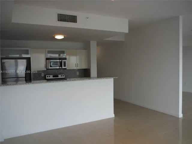 $2,400 | 2694 Inagua Avenue, Unit PH3, Coconut Grove, FL 33133