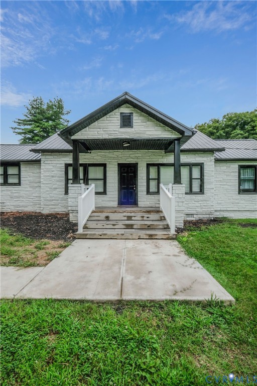 3331 South Constitution Route Dillwyn, VA 23936 - Photo 2 of 24 View of front of property featuring a porch, a met