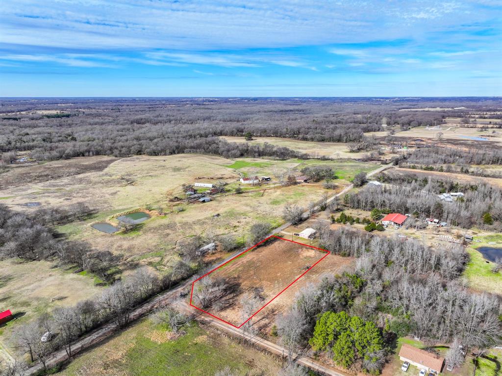 705 County Road 2437 Como, TX 75431 - Photo 5 of 16 a view of beach and ocean