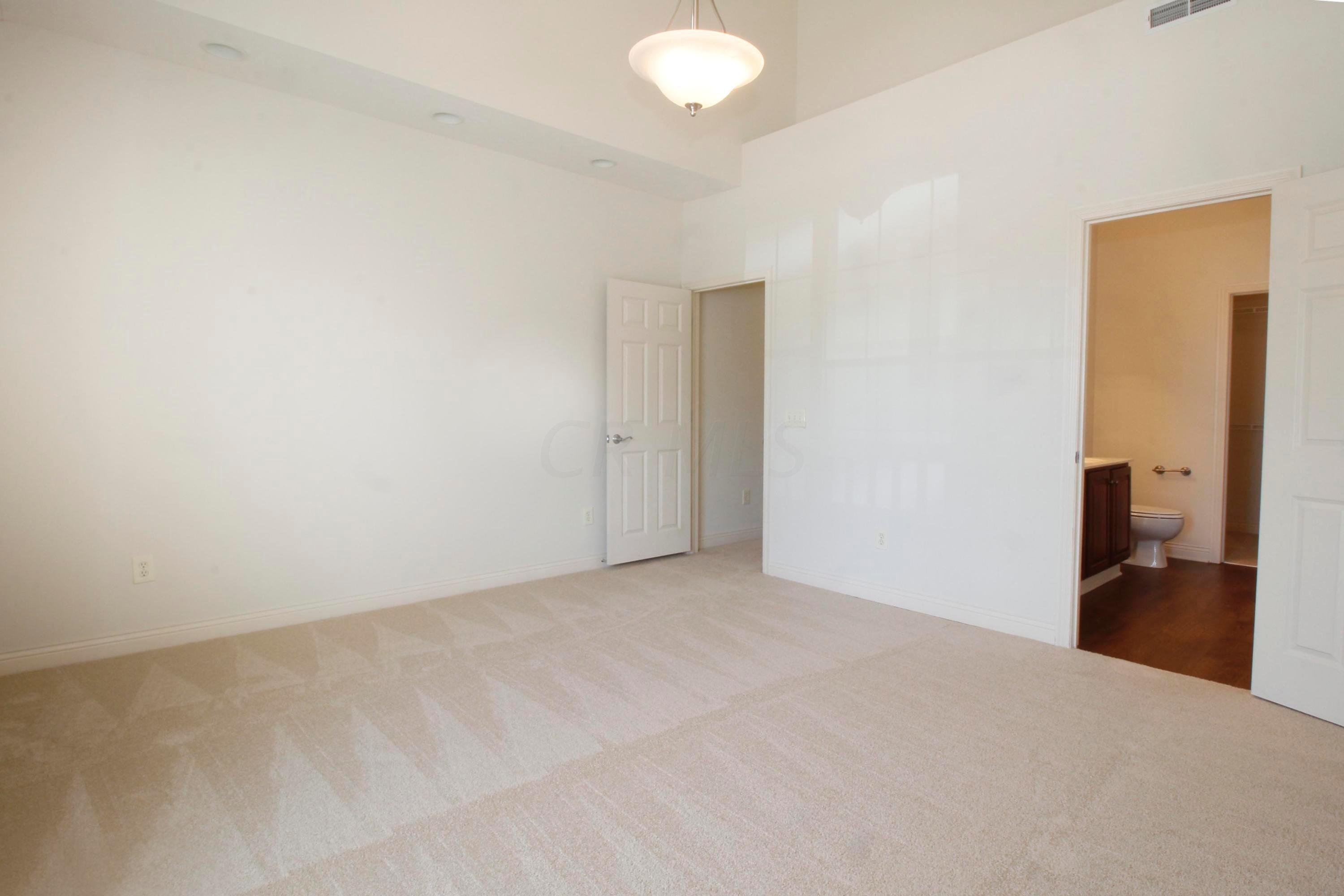 6036 Inslee Road Dublin, OH 43016 - Photo 12 of 27 Gallery Image 12