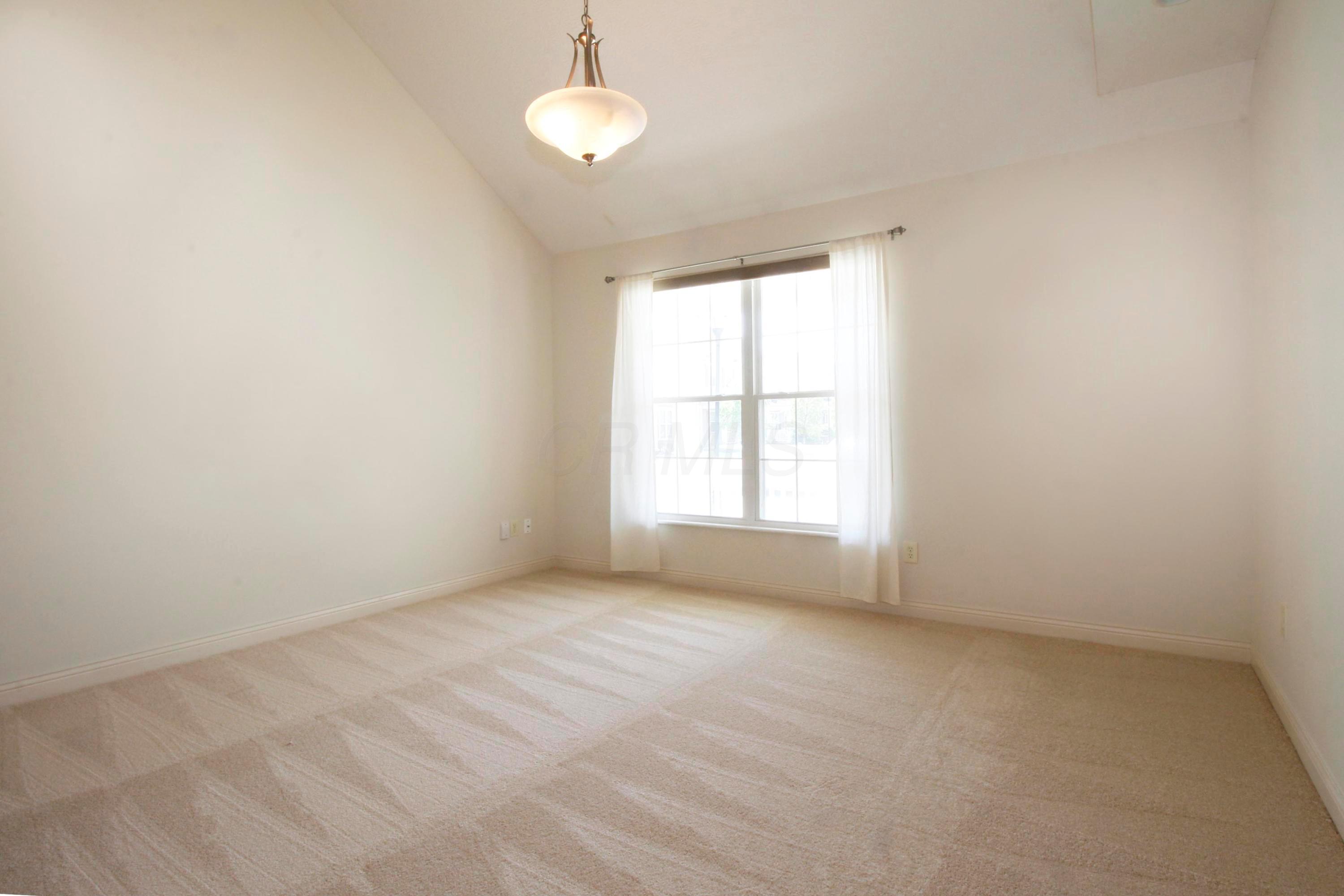6036 Inslee Road Dublin, OH 43016 - Photo 10 of 27 Gallery Image 10