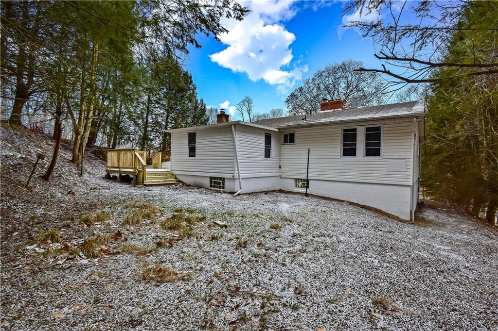 140 Klir Road Pittsburgh, PA 15209 - Photo 3 of 25 Gallery Image 3