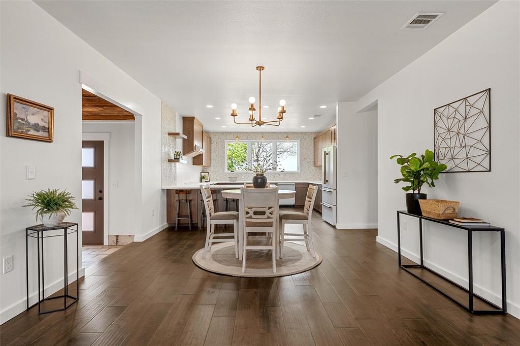 515 Iron Bridge Road Lorena, TX 76655 - Photo 15 of 39