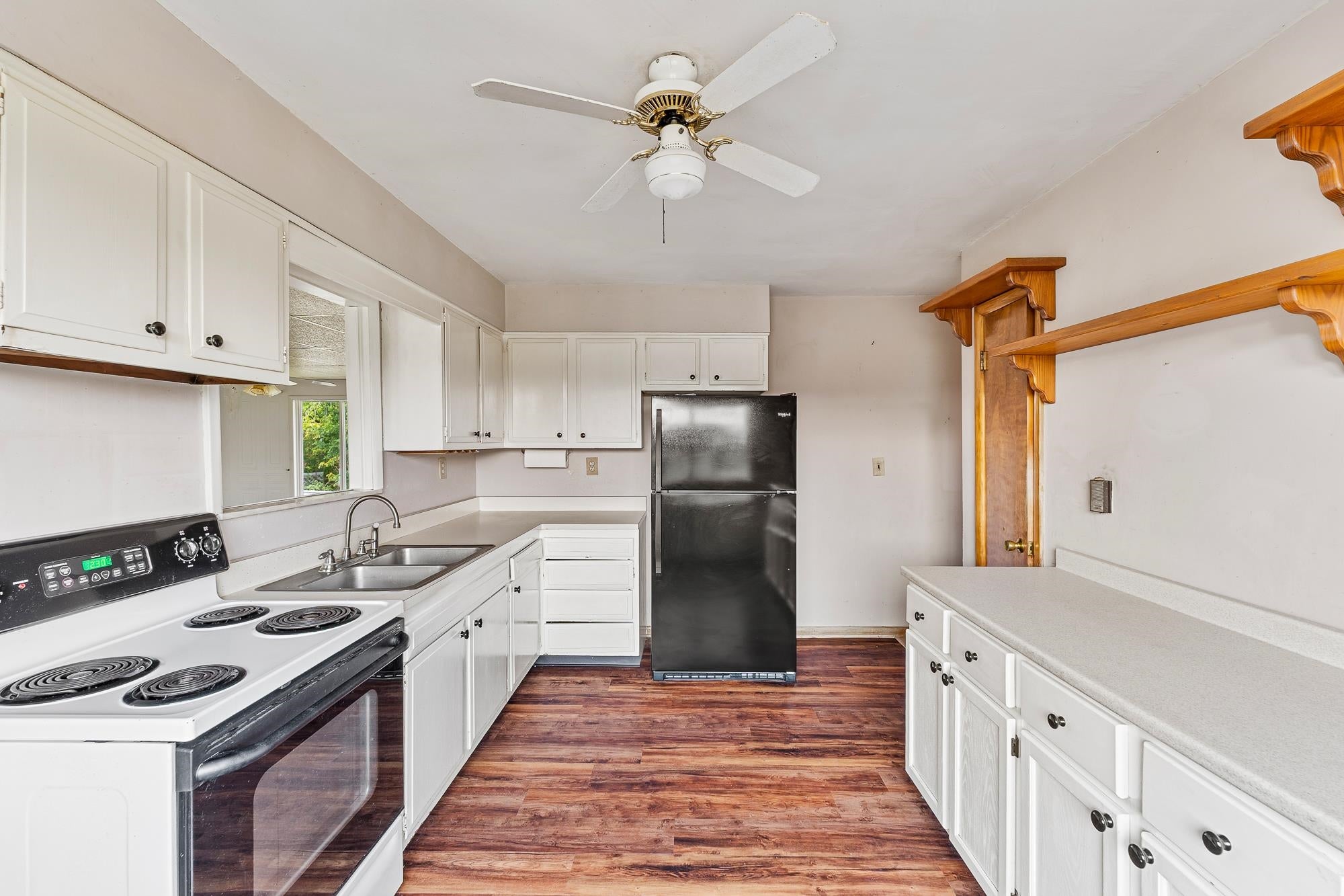 2138 Barker Ridge Road Ona, WV 25545 - Photo 11 of 31 Gallery Image 11